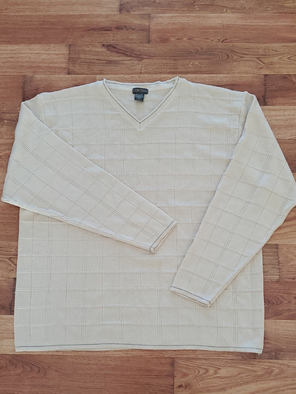 Cortina Made In Italy 30% merino Wool Men's Cream V-Neck Sweater